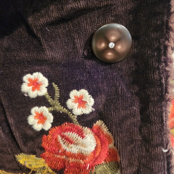 Embroidered Micro-Cord Jacket from Kikit Jeans - Picture 7 of 7